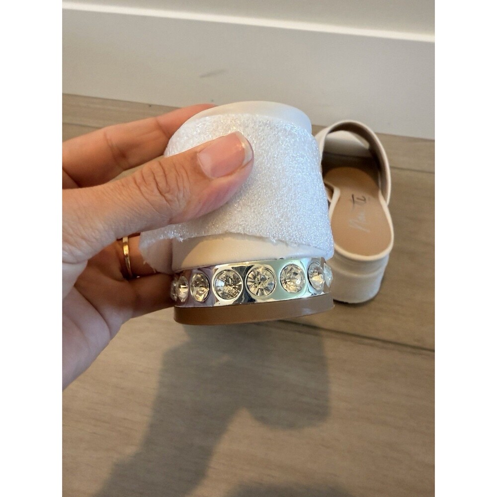 Nanette Lepore Dani Parchment cream nude off white bone mules slides heels 8 - Picture 4 of 9